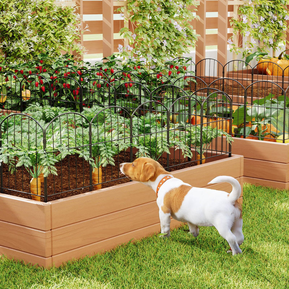 Goovilla Garden Fence as a temporary poultry enclosure