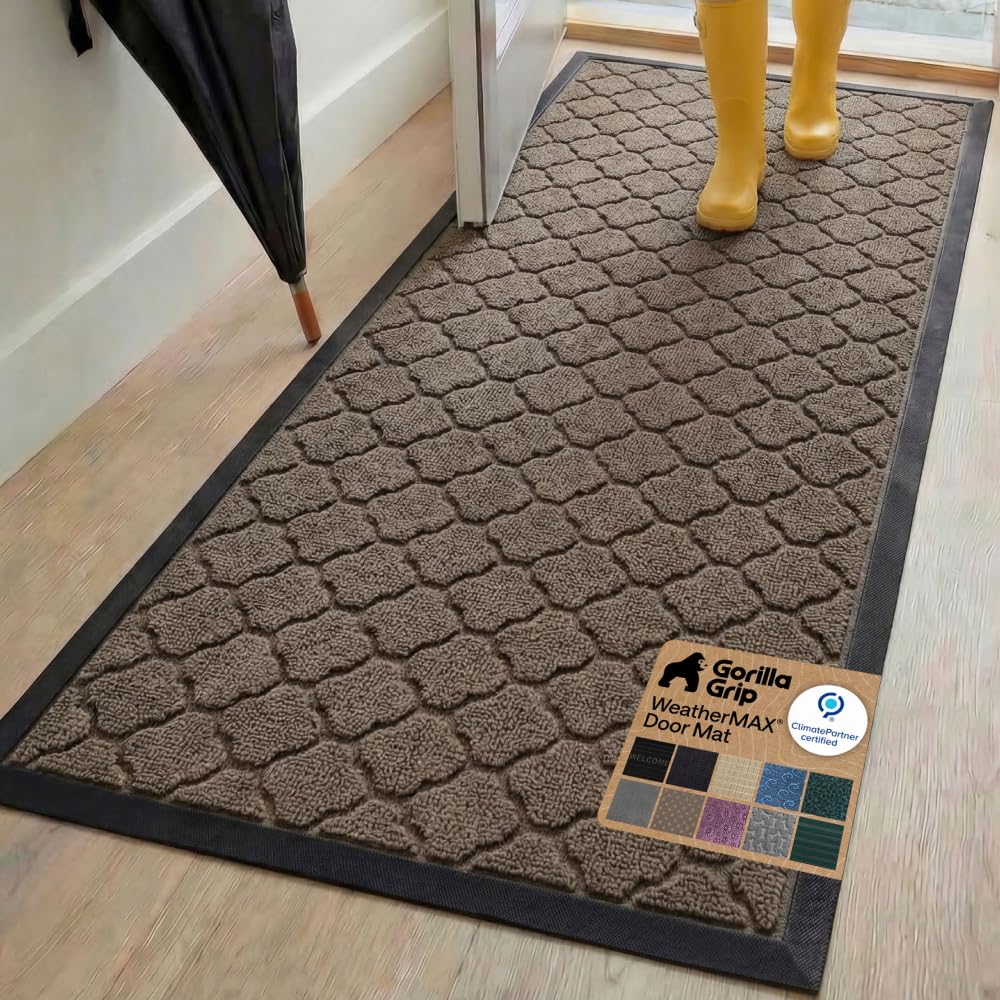 GORILLA GRIP WeatherMAX Door Mat 72" x 24" beige quatrefoil front view