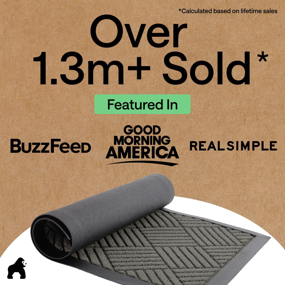 GORILLA GRIP WeatherMAX Door Mat in an outdoor entryway