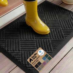 GORILLA GRIP WeatherMAX Doormat front view showing Black Diamond design