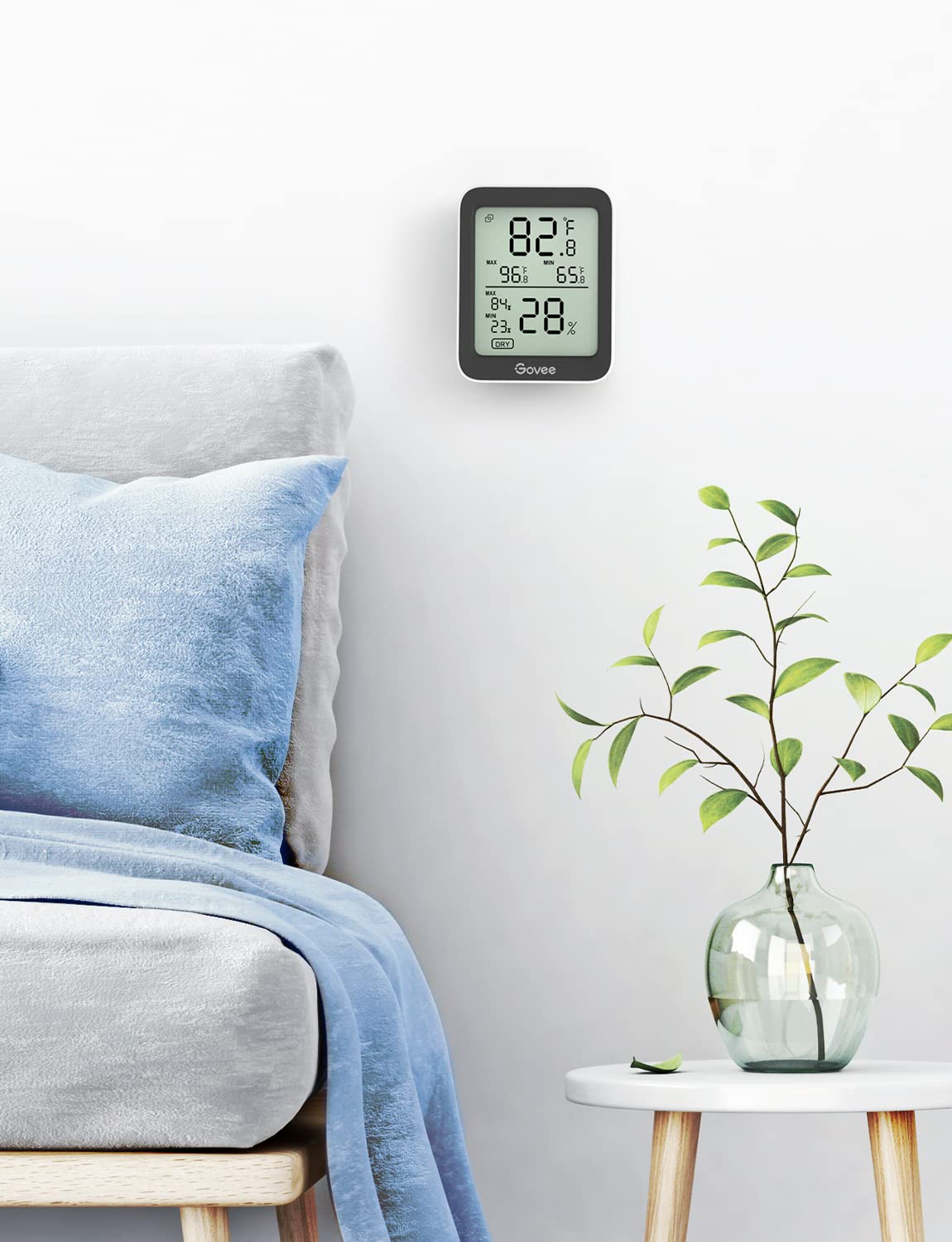 Govee H5075 Hygrometer Thermometer package contents