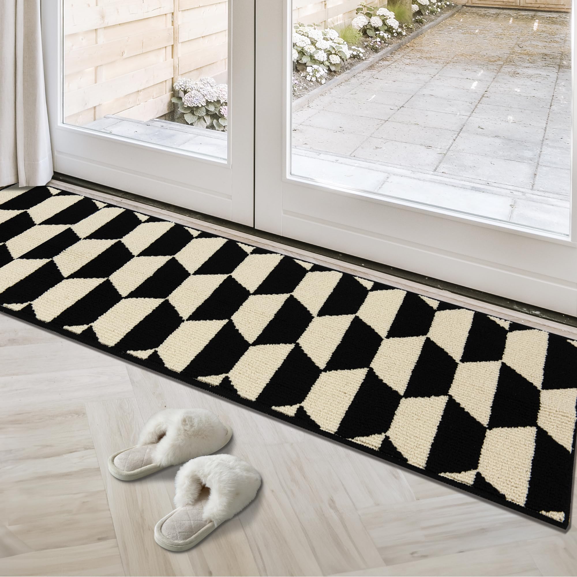 GRANNY SAYS Indoor Outdoor Doormat front view, Black/Tan