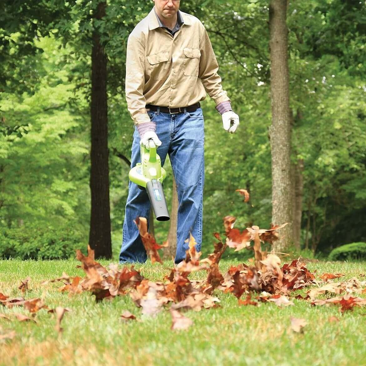 Greenworks 40V Leaf Blower/Vacuum included user manual.