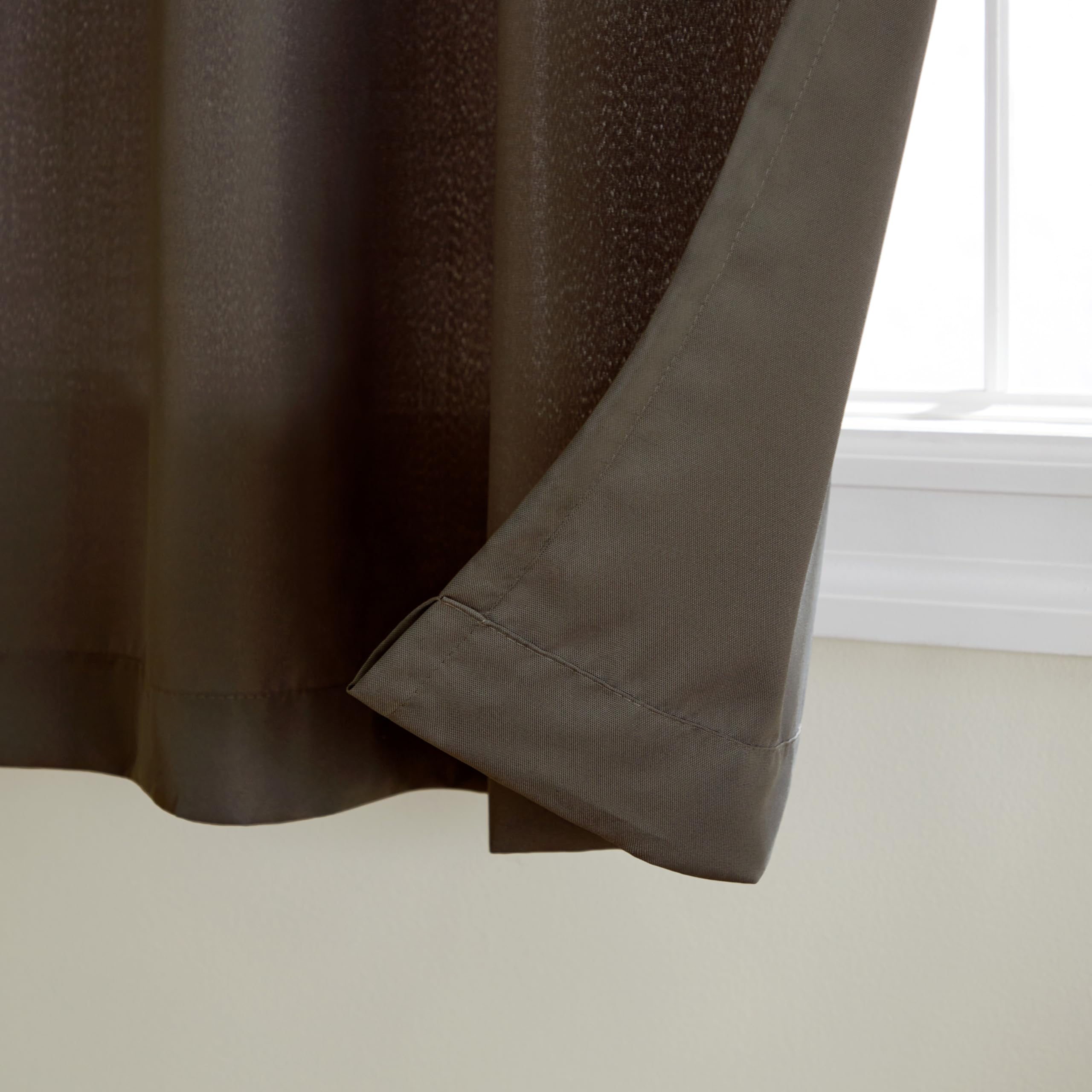 Grommet detail of Exclusive Home Cabana Outdoor Curtains