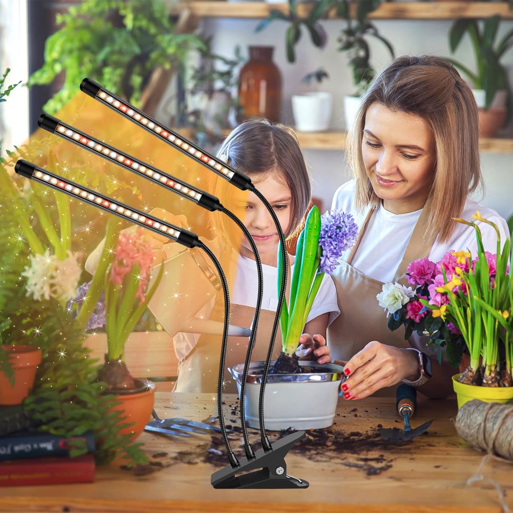 GROWSTAR Grow Light with a 10ft USB cable displayed