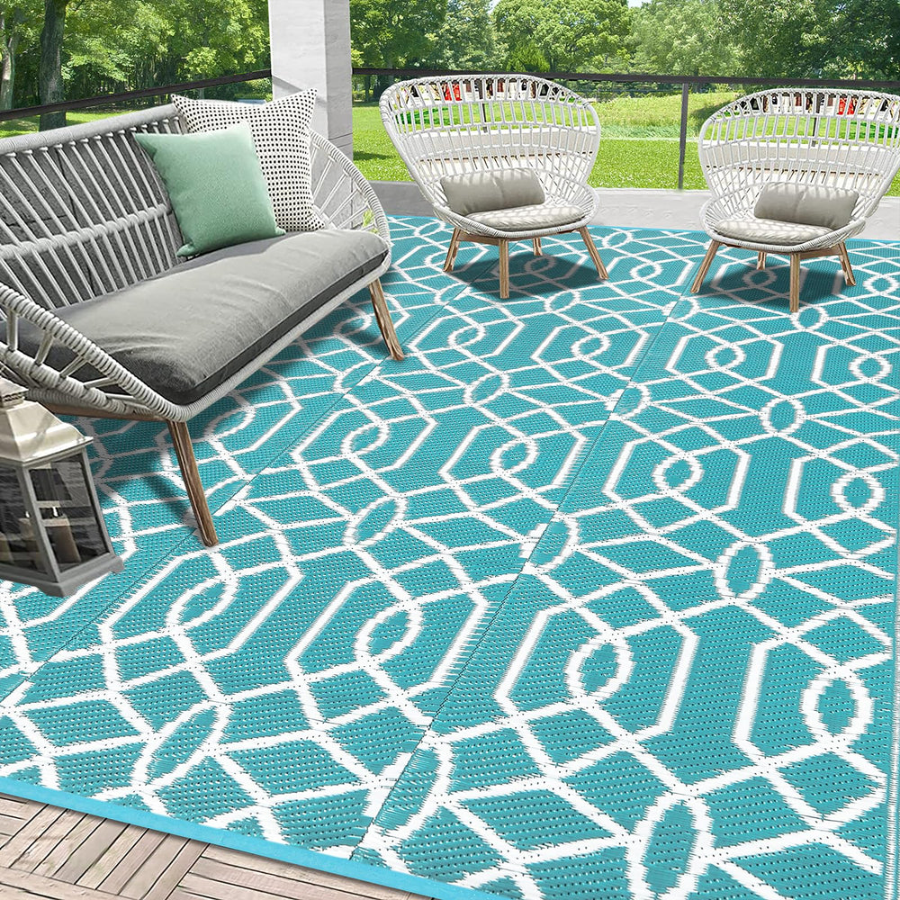 HEBE 8'x10' waterproof outdoor rug front view with striped design