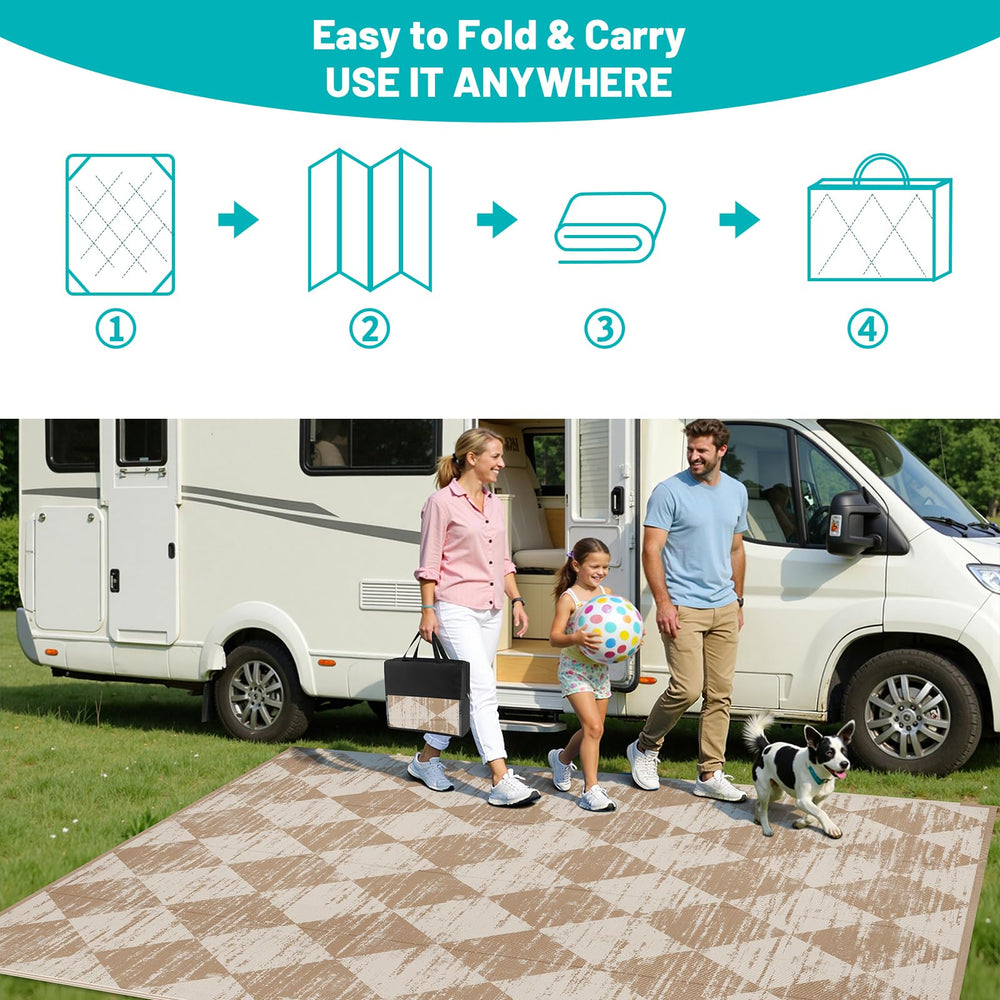 HEBE Outdoor Rug 6'x9' in a garden setting