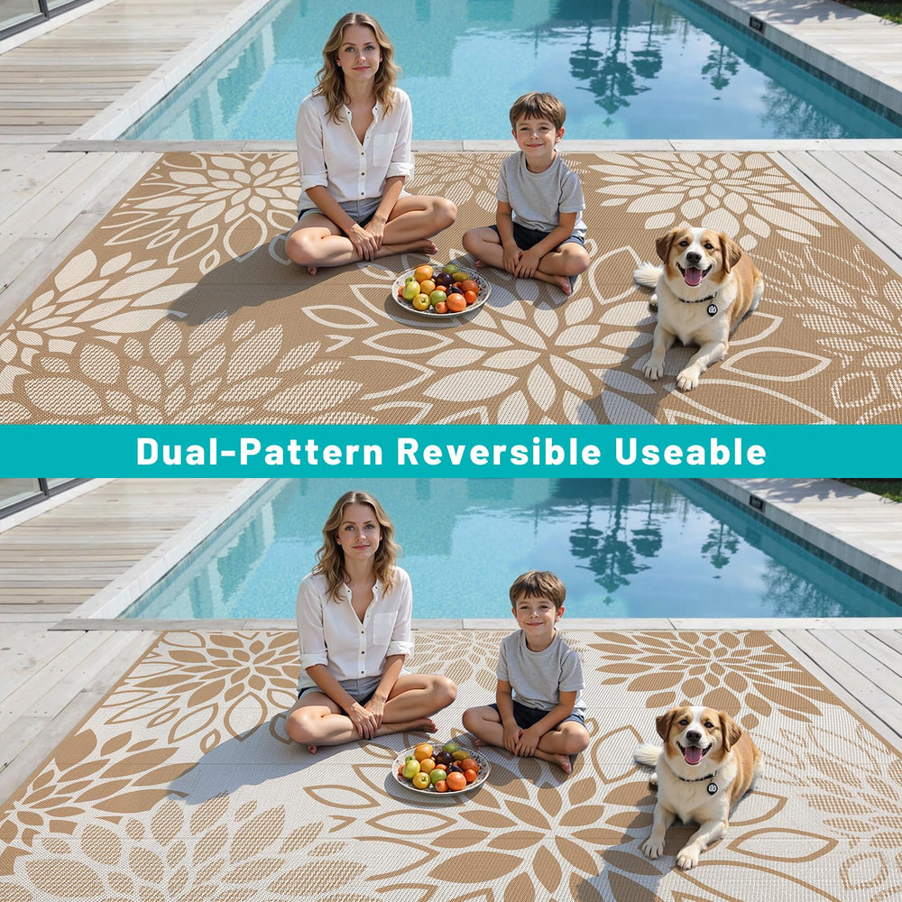 HEBE Outdoor Rug 9'x12' at beach picnic setting