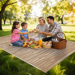 HEBE waterproof rug with striped design outdoor setting