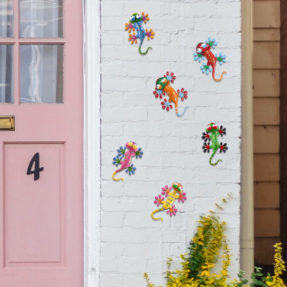 hogardeck gecko wall decor in vibrant RGB colours