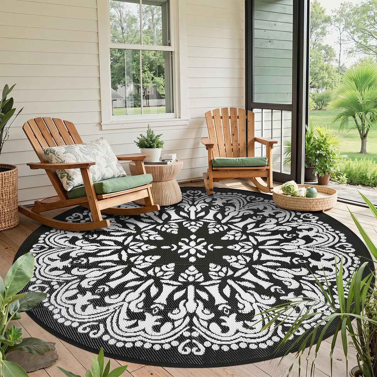 Homcomoda 8Ft round outdoor patio rug in black, front view