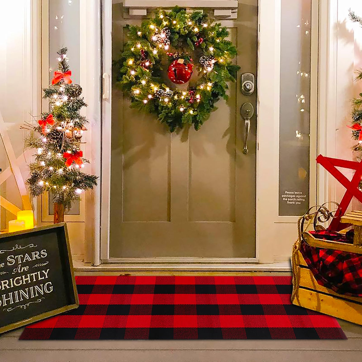 Homydecor Christmas Red and Black Plaid Rug front view