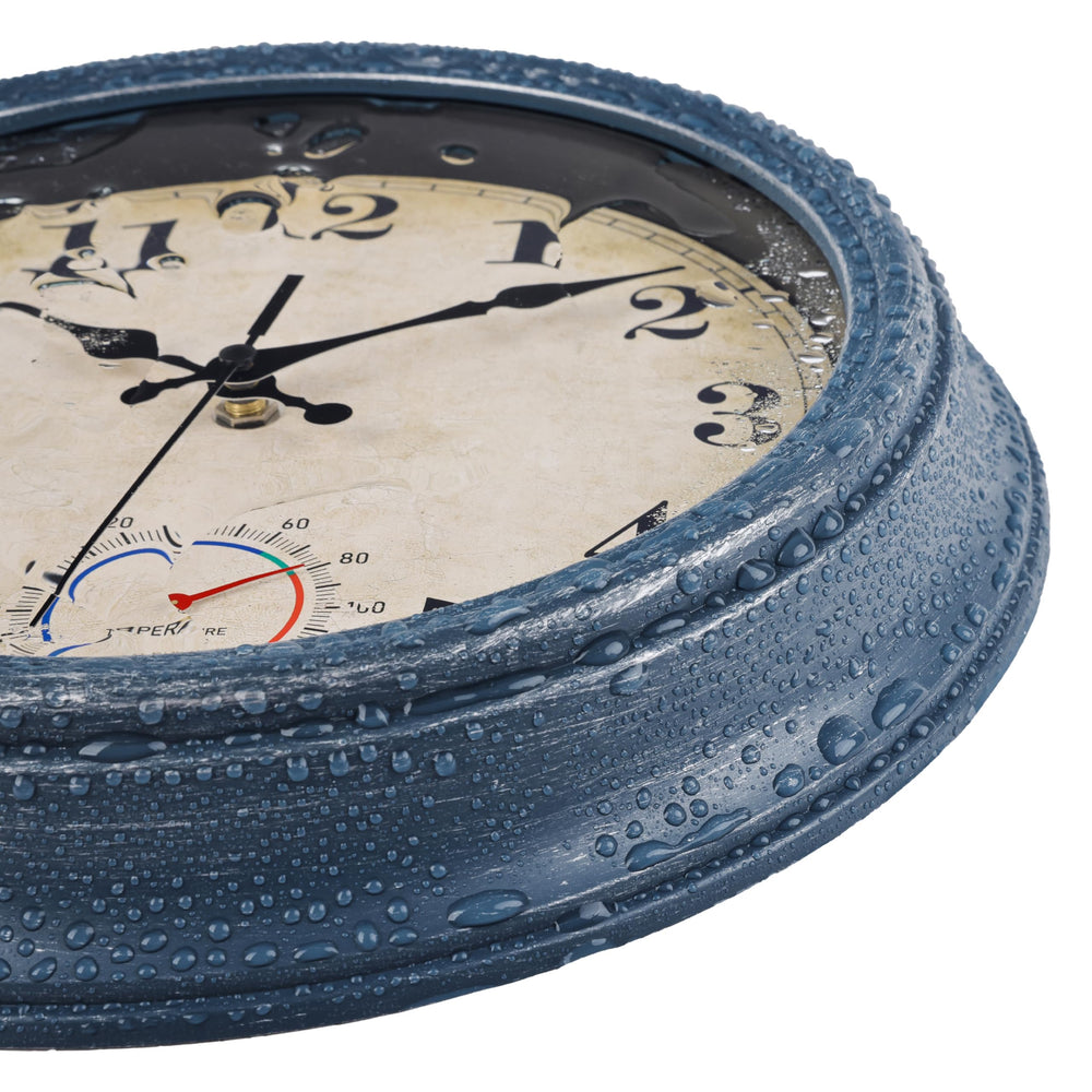 Horizent outdoor clock with a hook for easy hanging
