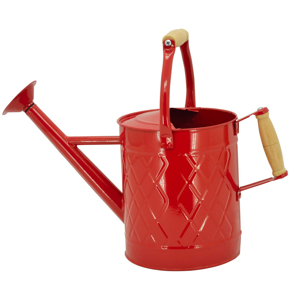 HORTICAN watering can with plants in background