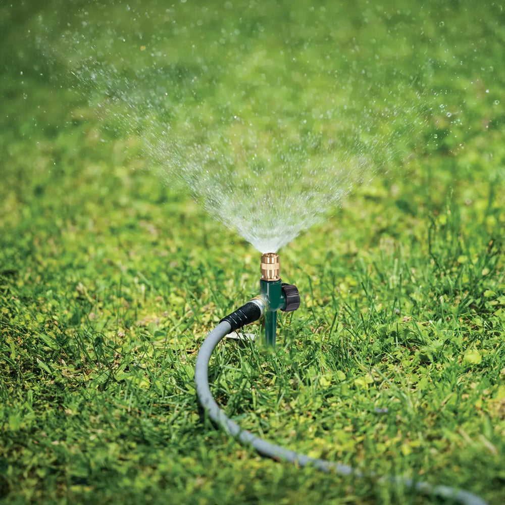 Hourleey Metal Lawn Sprinkler packaging display