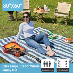 HX&OD picnic blanket folded size with carry strap