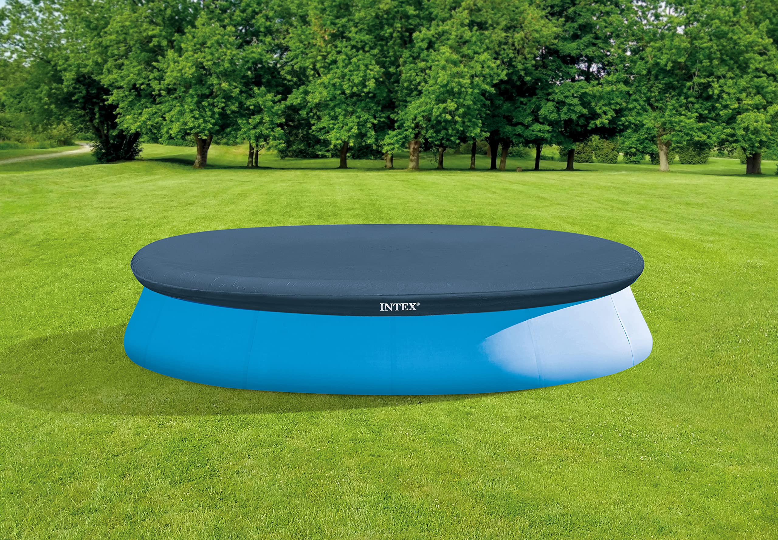 Intex pool cover with rope tie and drain holes