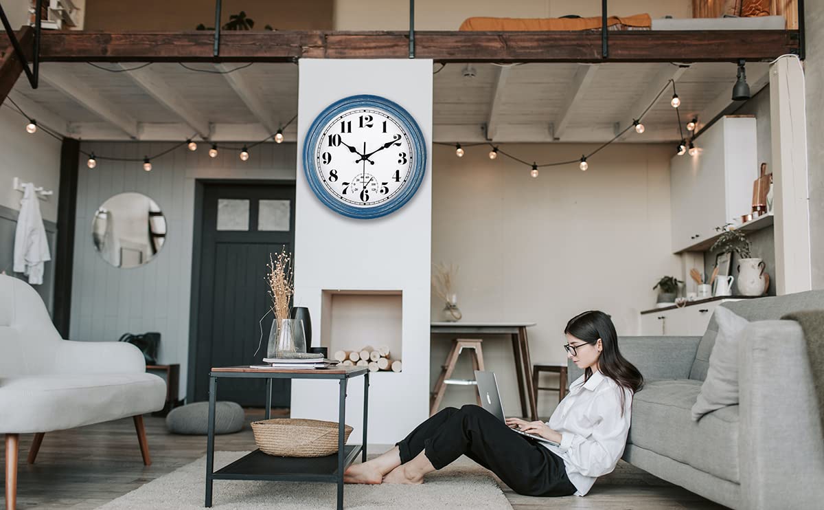 JENLYSTIME Clock hanging on a garden wall