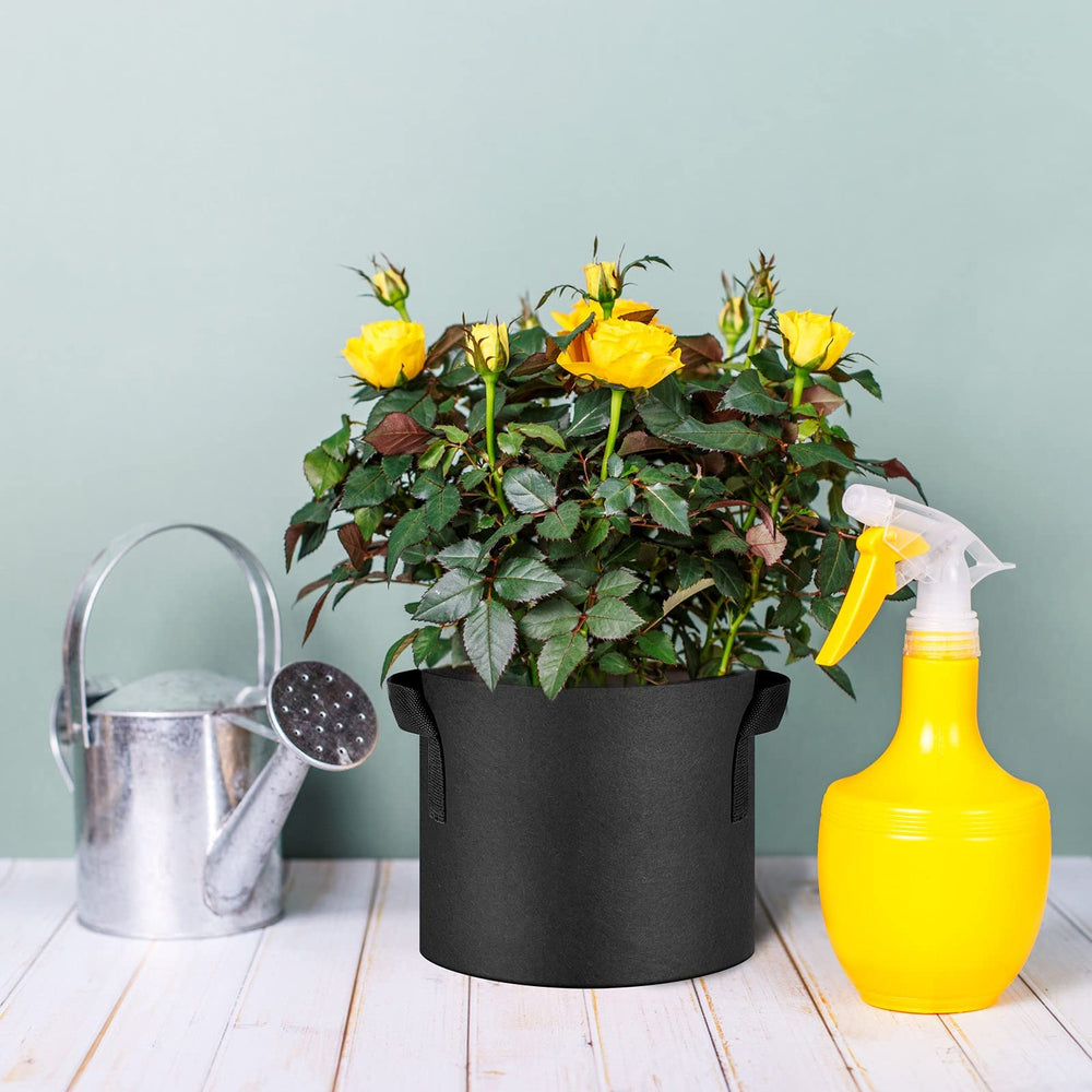 JNYONG grow bags with plants inside