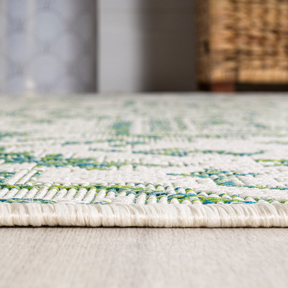 JONATHAN Y Boho Medallion Runner Rug displaying pattern details
