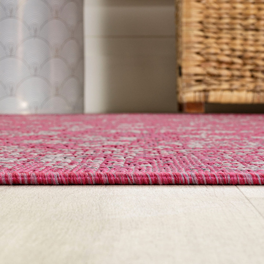 JONATHAN Y Weave Floral Area Rug close-up of border design