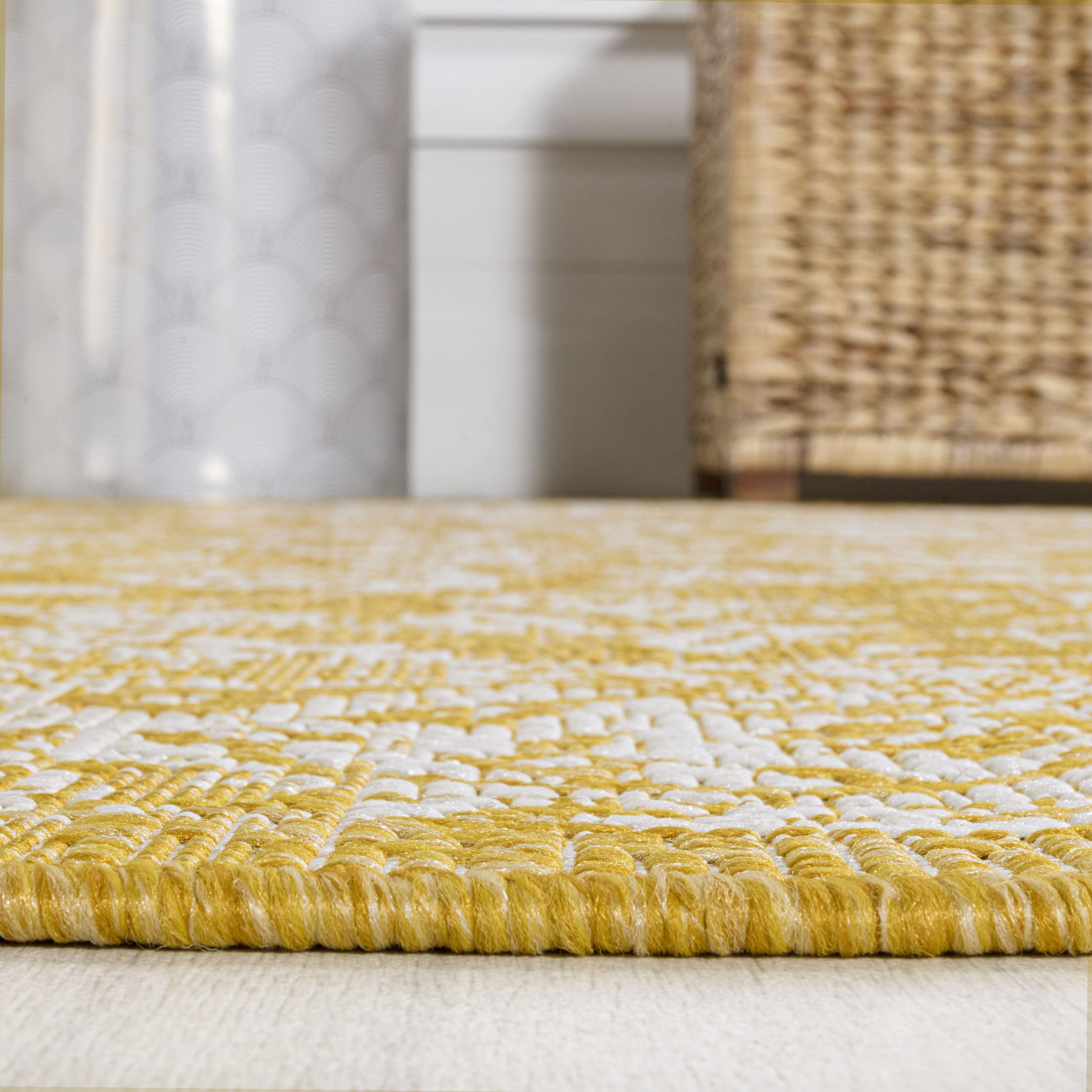 JONATHAN Y Weave Floral Area Rug package view