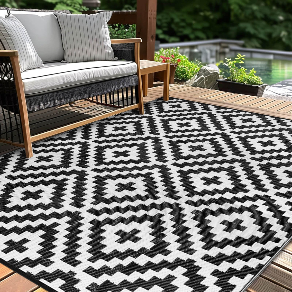 Kalafun Outdoor Patio Rug black and white design front view