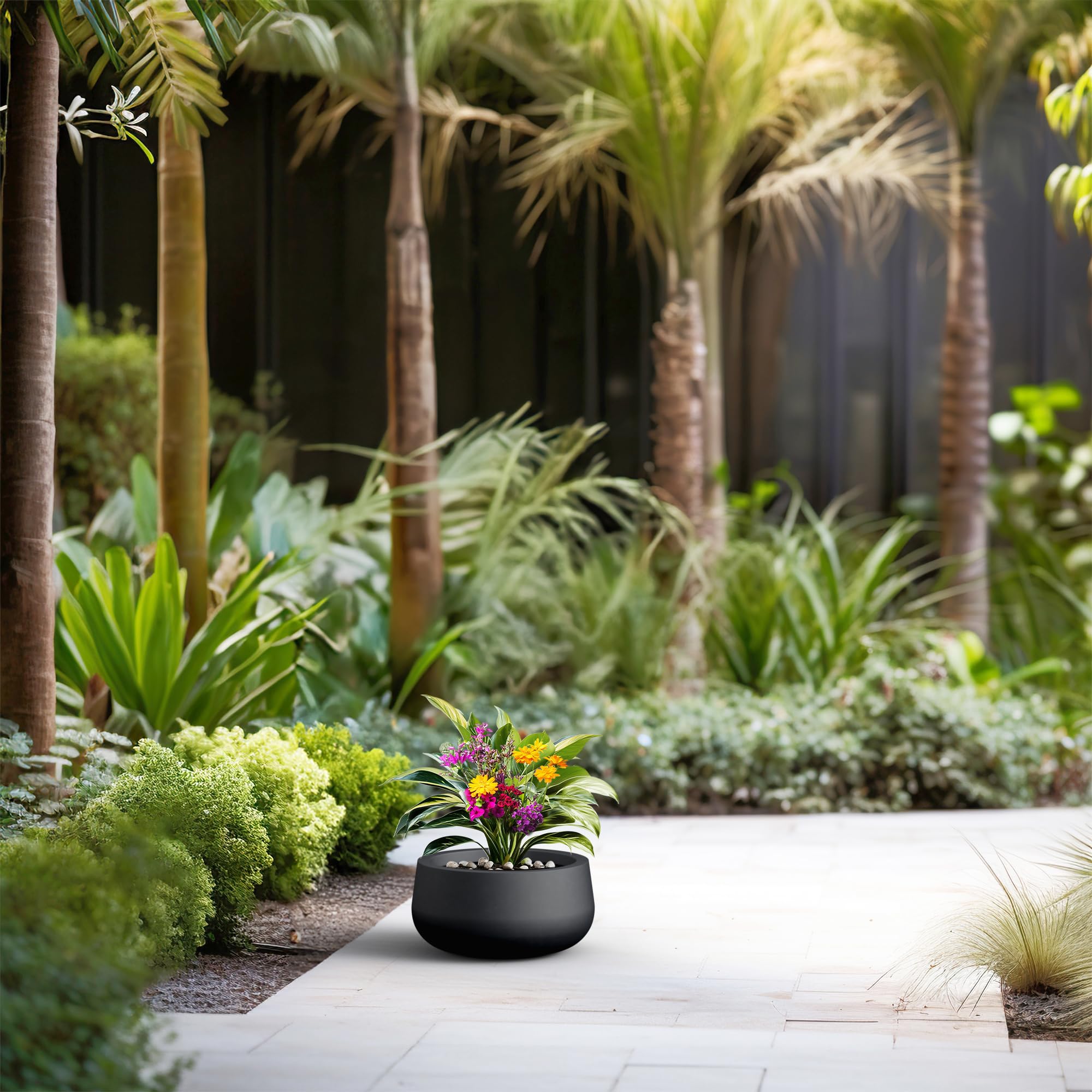 Kante Small Round Bowl Planter on garden patio
