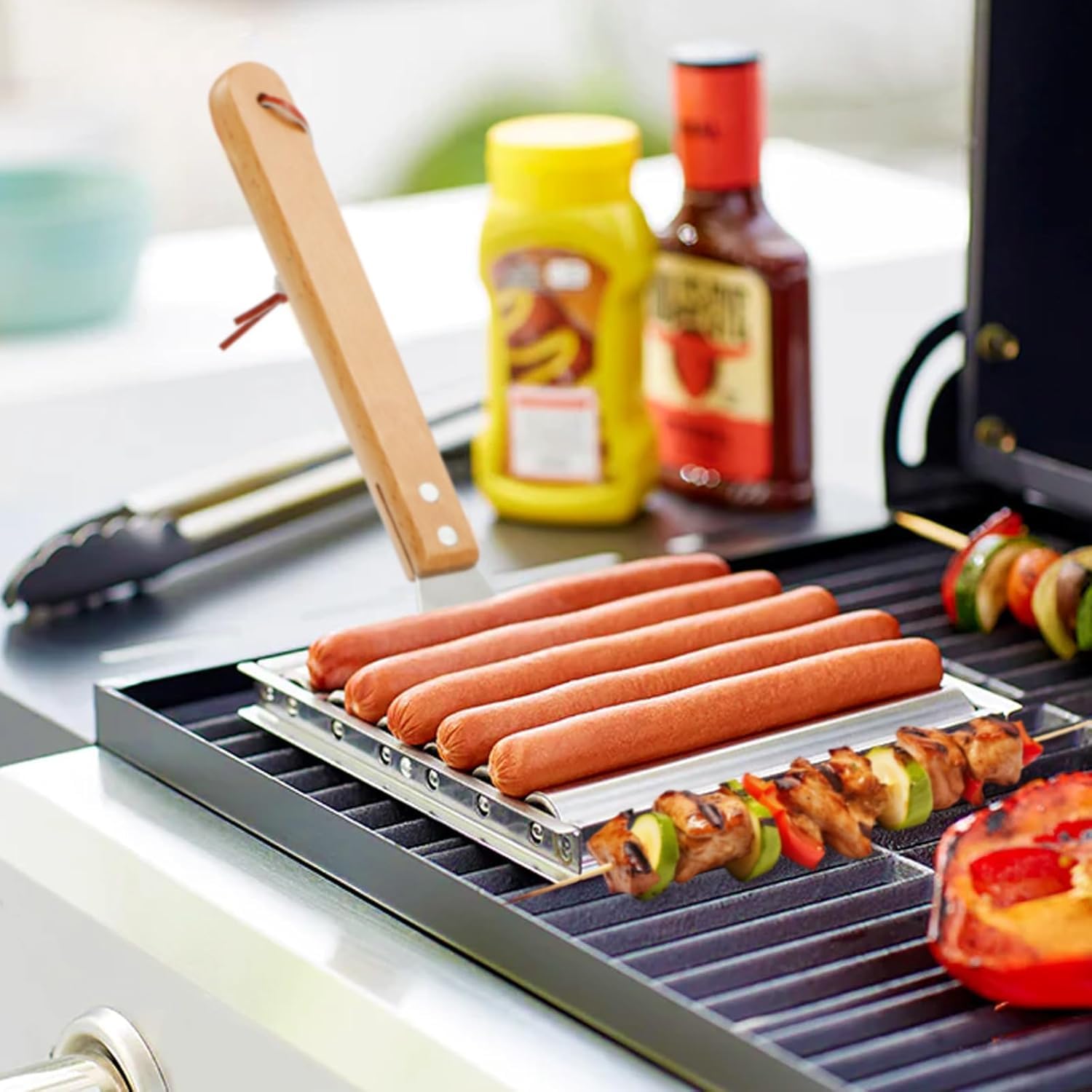 KAYCROWN Hot Dog Roller being used outdoors