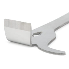 KINGLAKE Hive Scraper Tool in use during a hive inspection