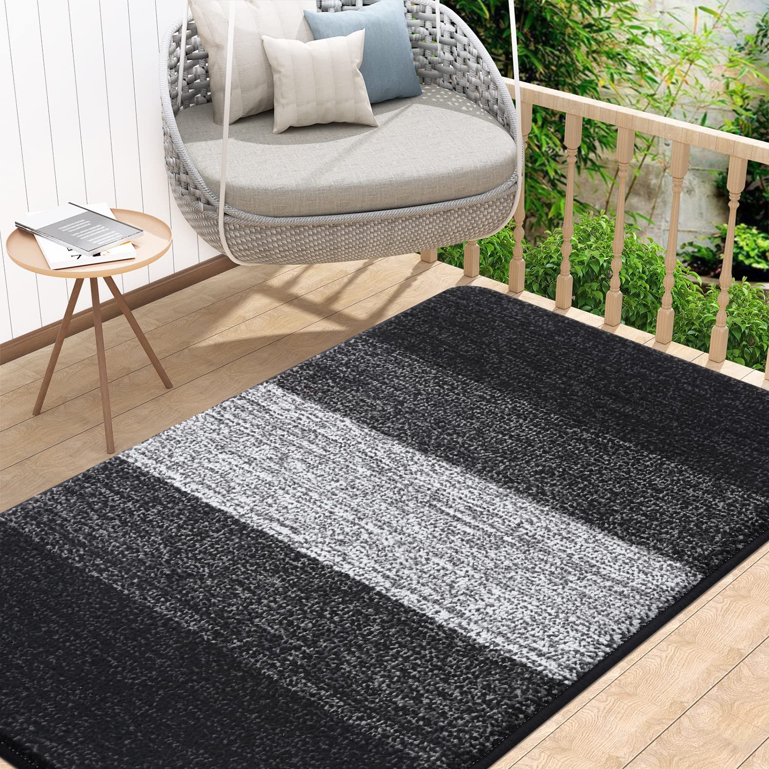 Kitinjoy Indoor Outdoor Door Mat 48x32 black front view