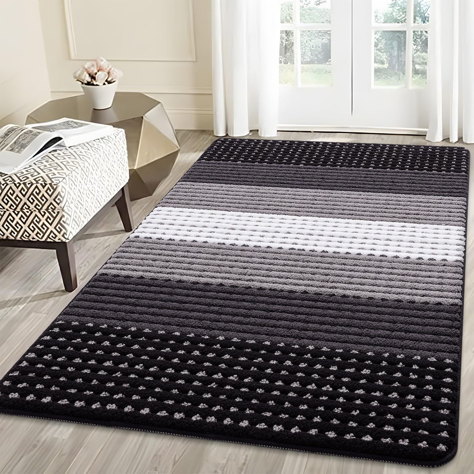 Kitinjoy Indoor Outdoor Door Mat front view, black color