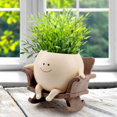 KIUGCO Smily Face Planter Pot front view with smiling expression