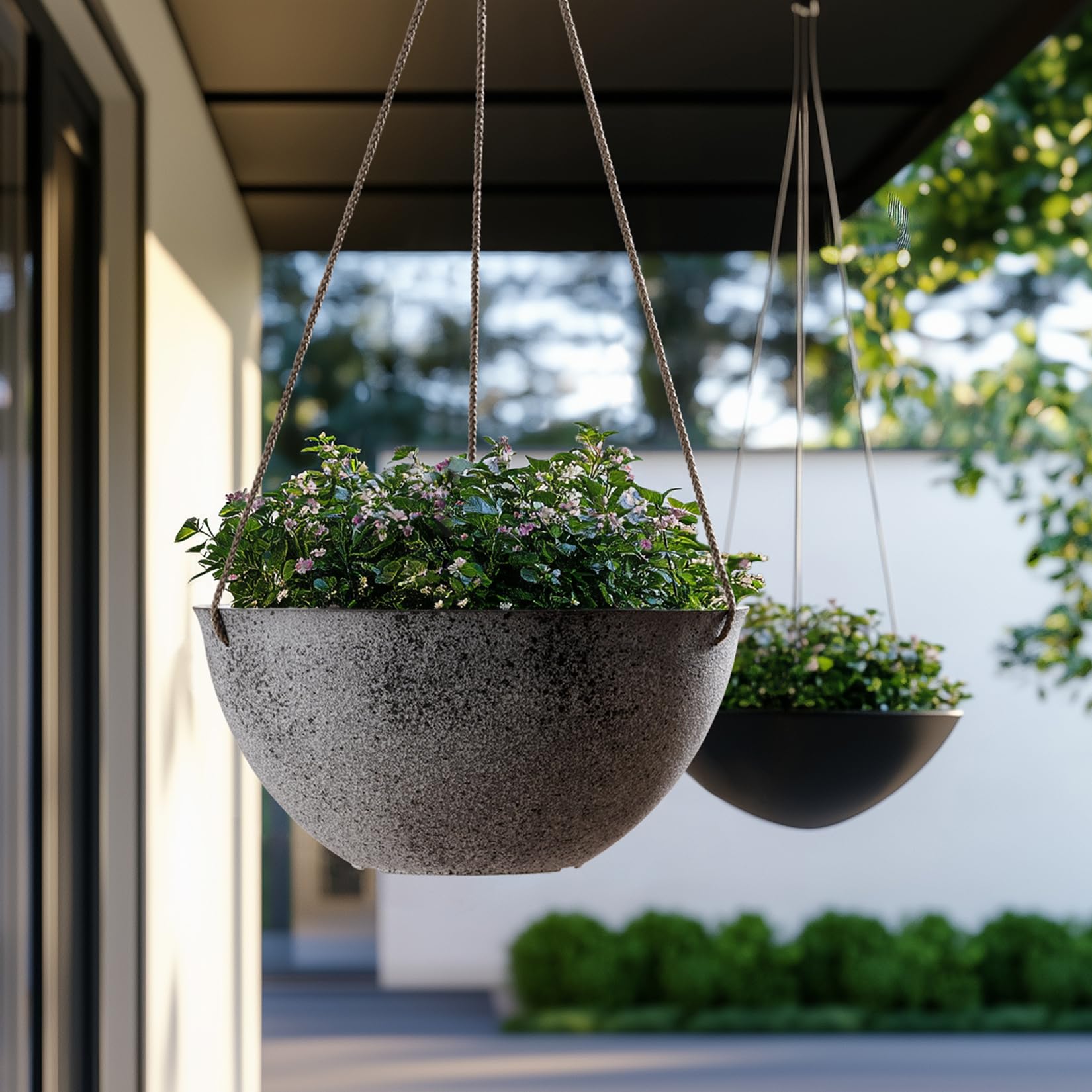 LA JOLIE MUSE Hanging Planters set of 2, packaged view