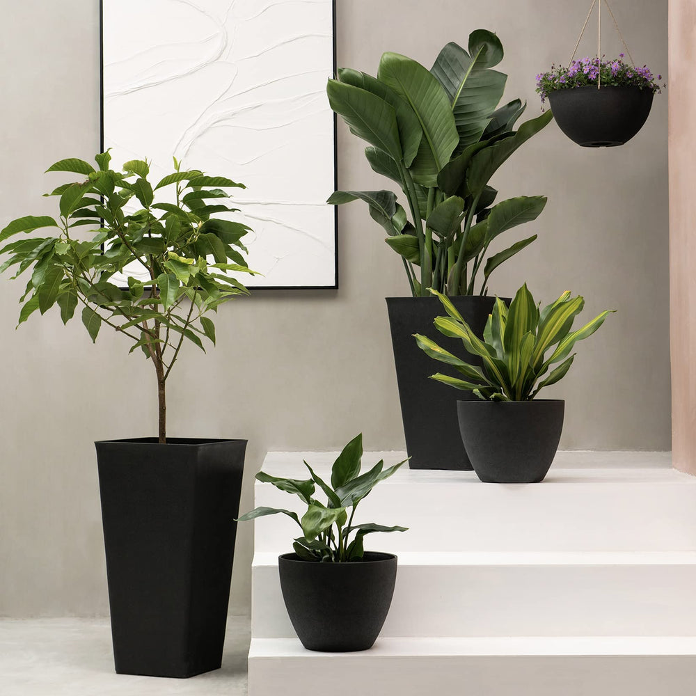LA JOLIE MUSE large planter with hook and rope attachment