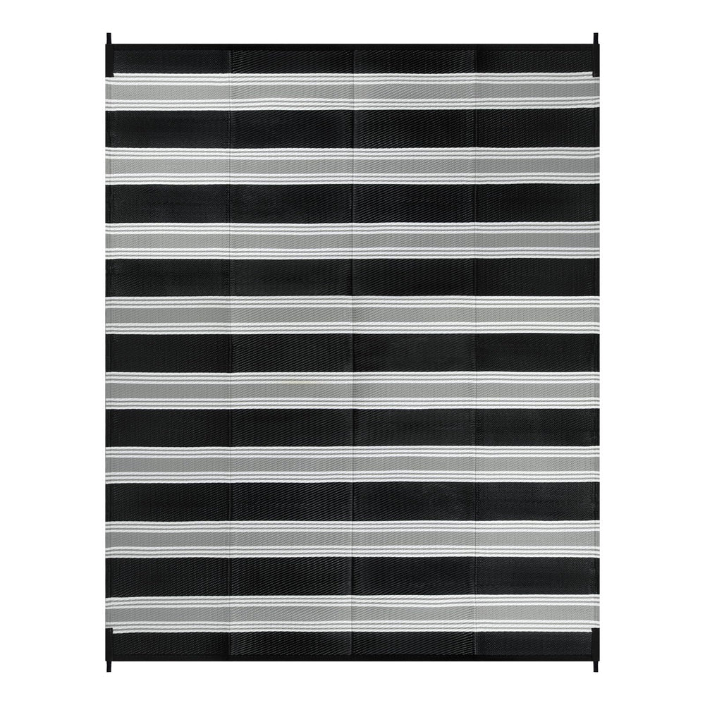 Lahome 6x9 outdoor rug showing reversible side