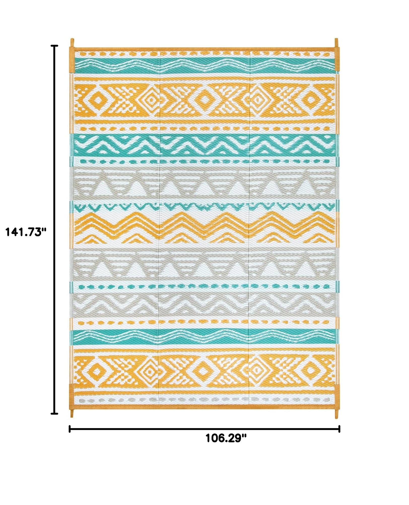 Lahome Outdoor Rug reversible design showing both sides