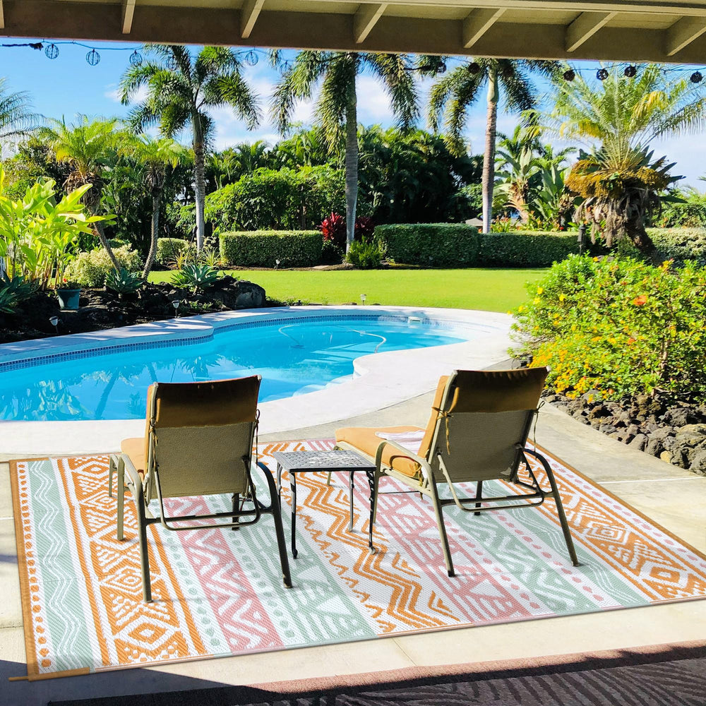 Lahome Outdoor Rug with smooth surface on grass