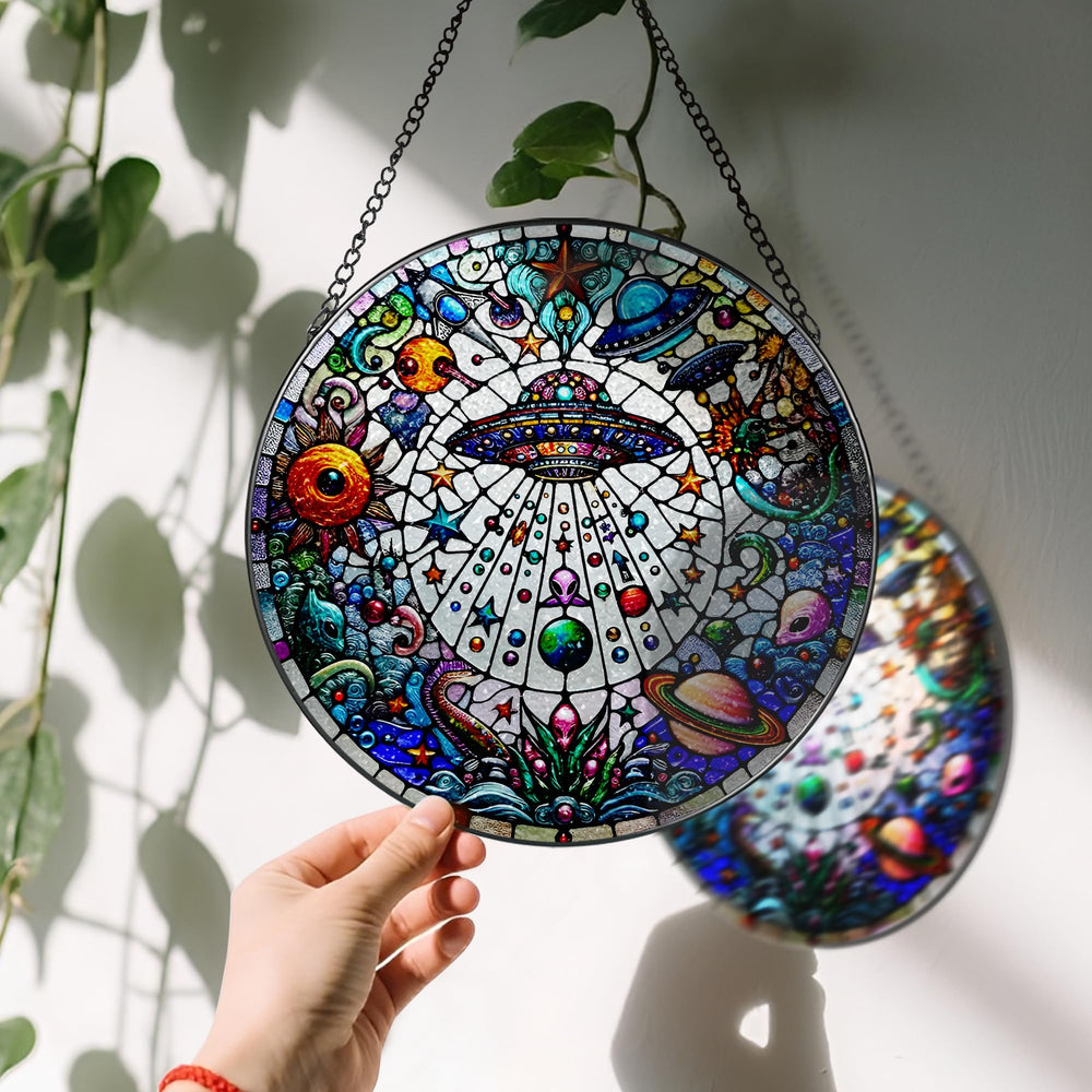 LAOWEIKI UFO Alien suncatcher displayed in a sunny window