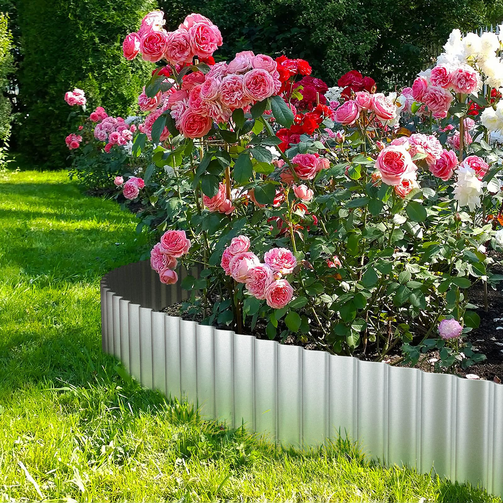 LAVEVE garden edging rolled out in a garden setting