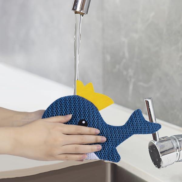 LCHUANG Hot Tub Scum Absorber Whale demonstrating reuse after cleaning