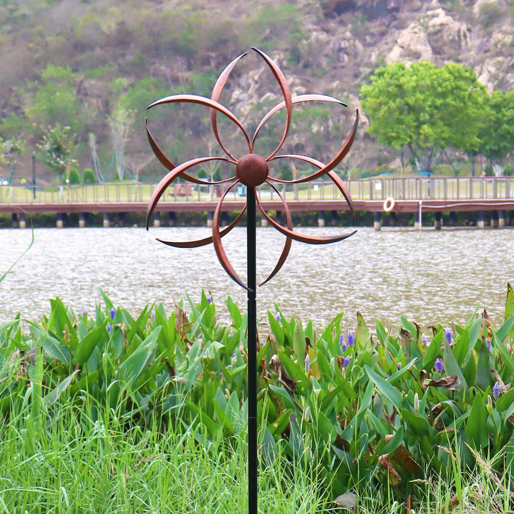 LERFUGI Wind Spinner close-up of corrosion-resistant finish
