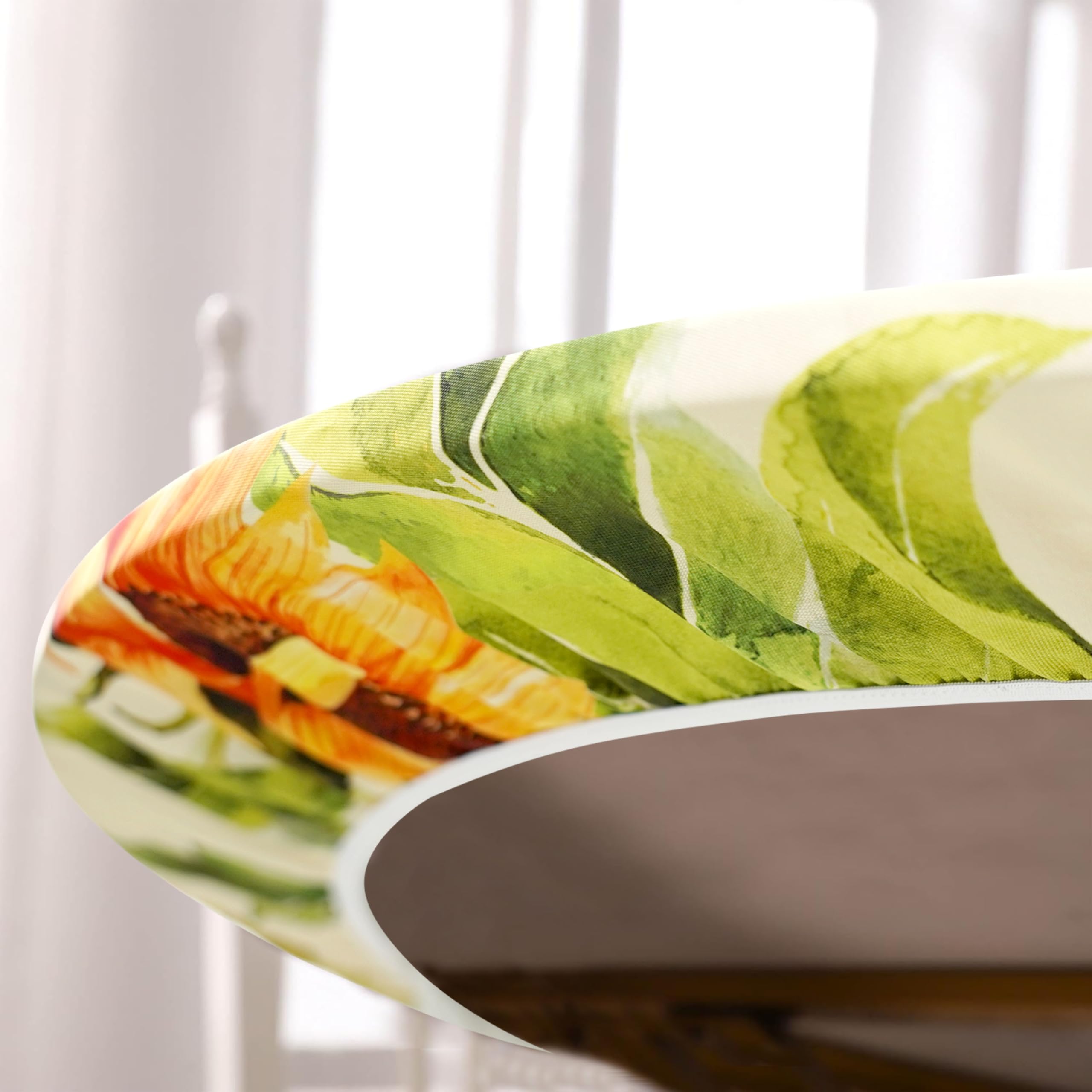 Lifestyle scene with Virtumob Tablecloth at an outdoor picnic
