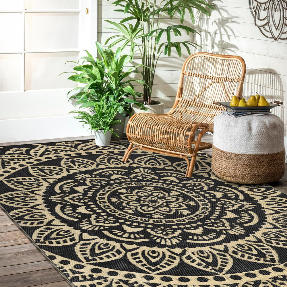 Lifestyle shot of Bsmathom outdoor rug at a picnic