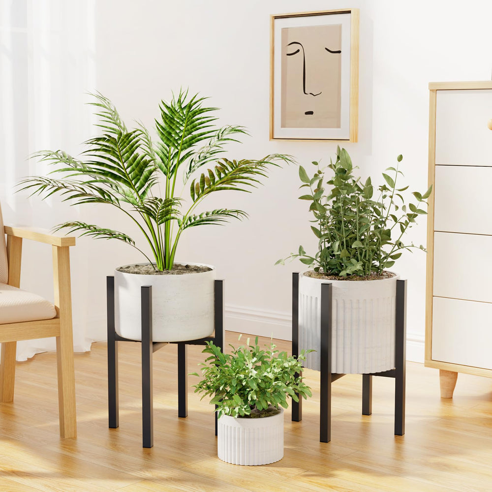 Linpla Adjustable Plant Stand with flowers on display