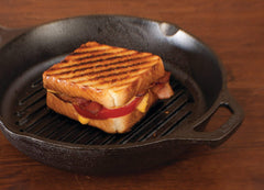 Lodge Durable Grill Pan Scrapers pack with dimensions