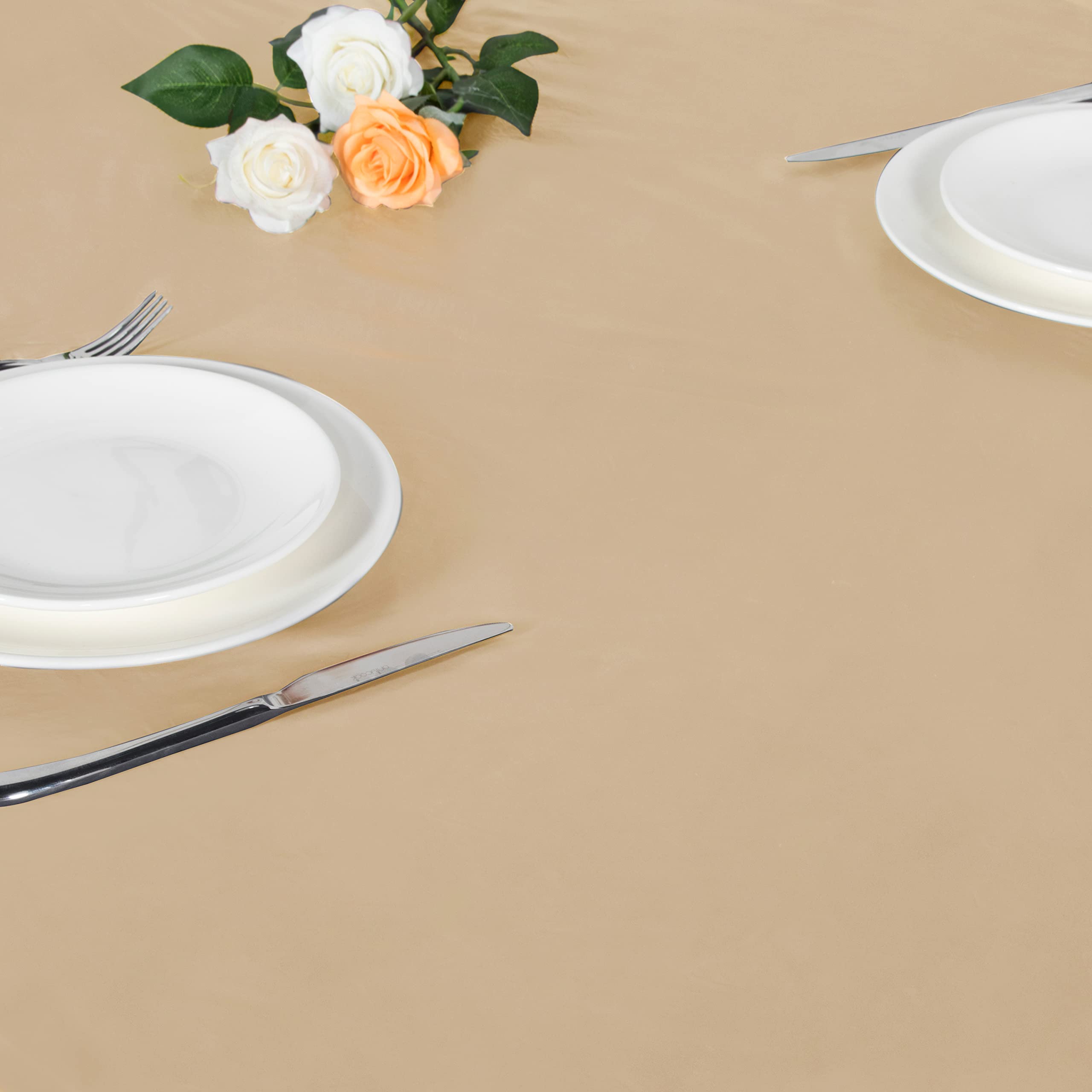 LUSHVIDA tablecloth showcasing waterproof vinyl surface