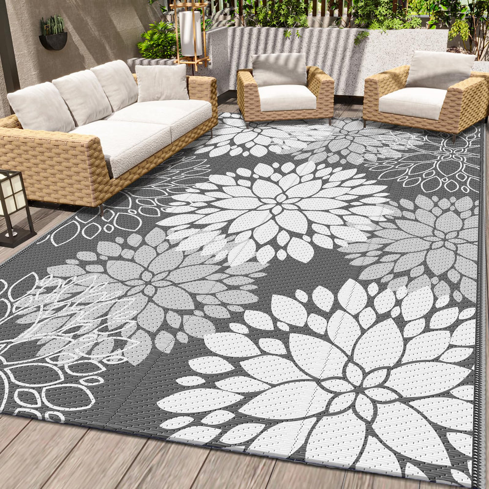 LuxStep Outdoor Rug 5' x 8' grey front view