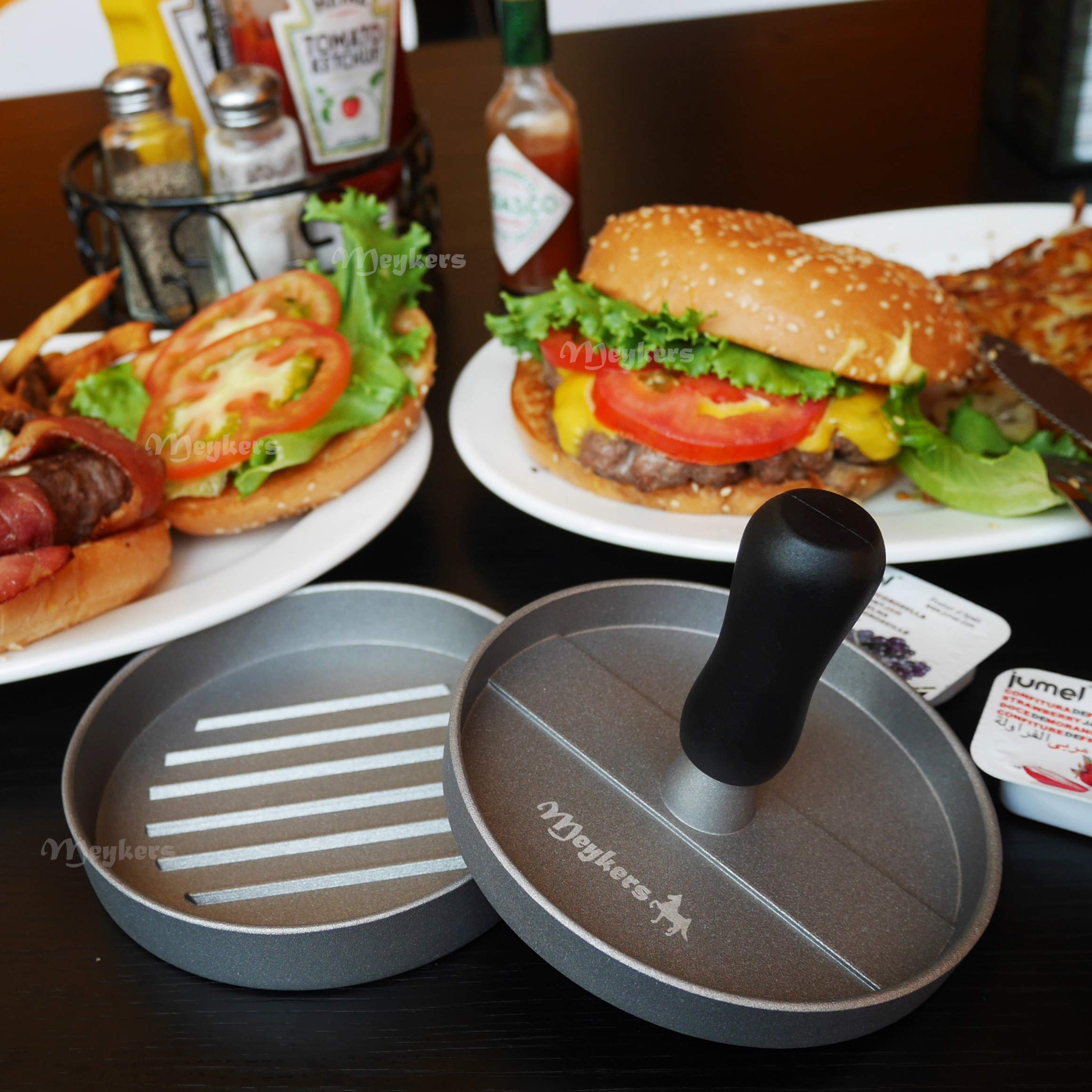 Meykers Hamburger Press with 100 parchment papers included