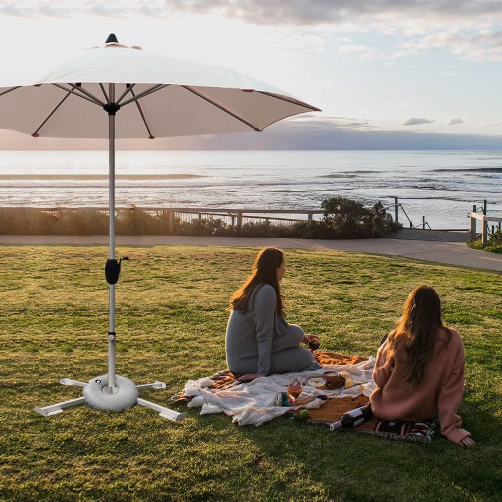 MILIMOLI umbrella stand set on the beach